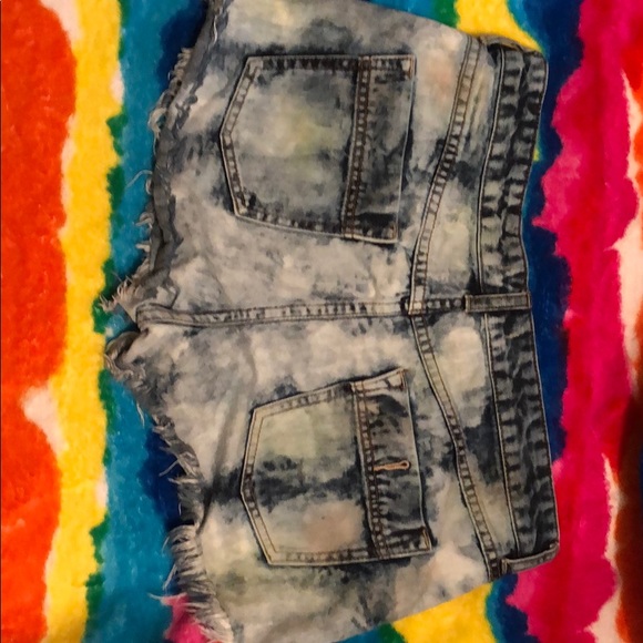 Free people jean shorts - Picture 2 of 3